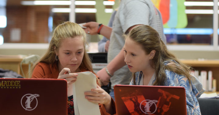 Library Club hosts “Whodunit” mystery contest