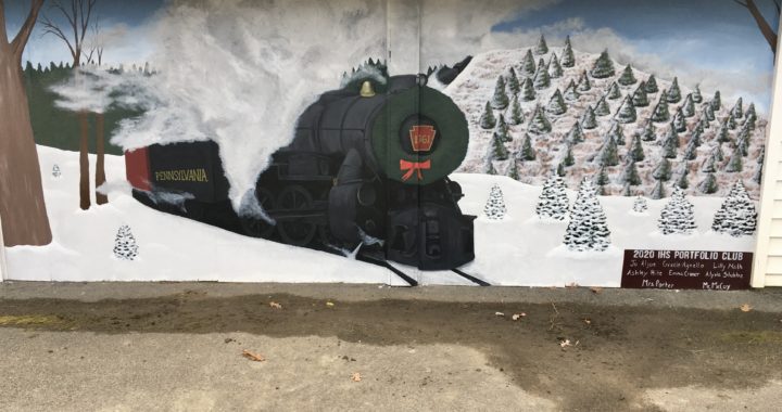 Art students design mural